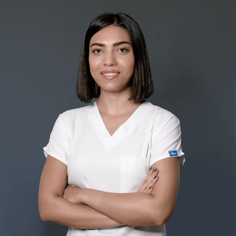 Hemşire Sena Farirezaei